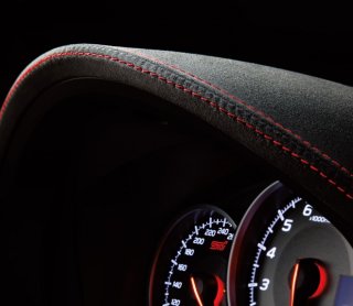 86 ZN6 BRZ メーターバイザー アルカンターラ 赤ステッチ ts ④ メーターバイザー交換 BRZtS用アルカンターラバイザー 赤